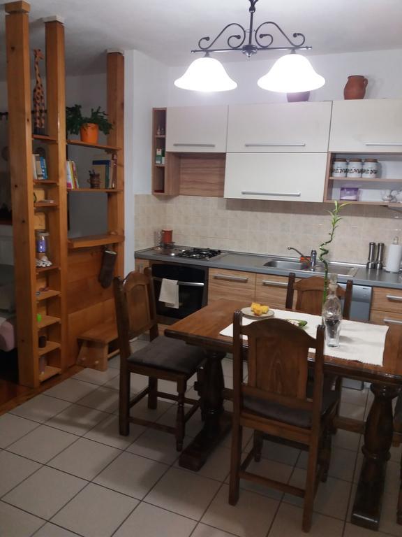 Apartment Eva Раковица Екстериор снимка